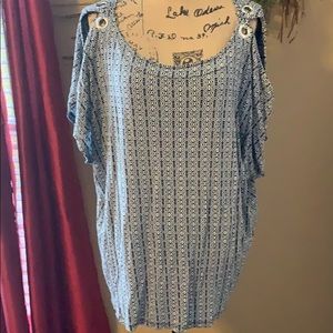 Gable & Gauge cold shoulder blouse.